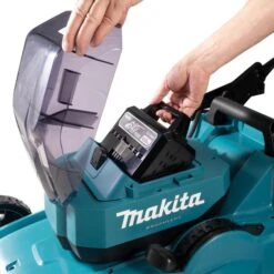Makita Rasenmäher LM002JM101, Akku, 64V/4Ah, Mit 1 Akku & Ladegerät, Fangkorb 70 Liter 7 Makita Rasenmäher LM002JM101, Akku, 64V/4Ah, Mit 1 Akku & Ladegerät, Fangkorb 70 Liter -Böttcher Ag 3293036864775cc9009cd4ea9b3c30fa610dafe3 rasenmaeher makita lm002jm101 akku