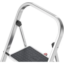 Hailo Klapptritt StandardLine K60, 4392-801, Aus Aluminium, Standhöhe 47cm, 2 Stufen, Silber -Böttcher Ag 8e7ef820638436a7dd2c6558ea1bfc25b6e7f3ce klapptritt hailo k60 4392 801 aus aluminium