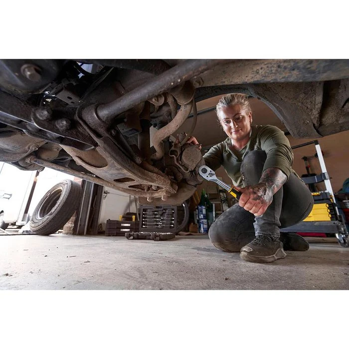 Stanley Werkzeugkoffer STMT98109-1, 142-teilig, Im Aluminium Klappkoffer 7 Stanley Werkzeugkoffer STMT98109-1, 142-teilig, Im Aluminium Klappkoffer – Bild 7